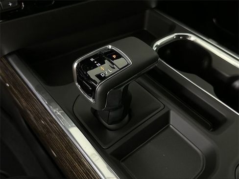 New 2026 GMC Sierra 1500 Elevation image 16