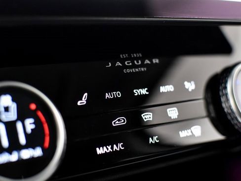 Used 2022 Jaguar F-PACE S image 27