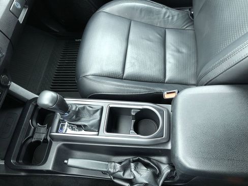 Used 2020 Toyota Tacoma 4x4 Double Cab image 17