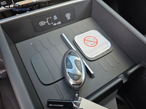 New 2026 Hyundai Santa Fe SE image 22