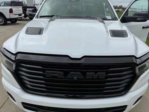 New 2026 RAM 1500 Laramie AWD/4WD image 41