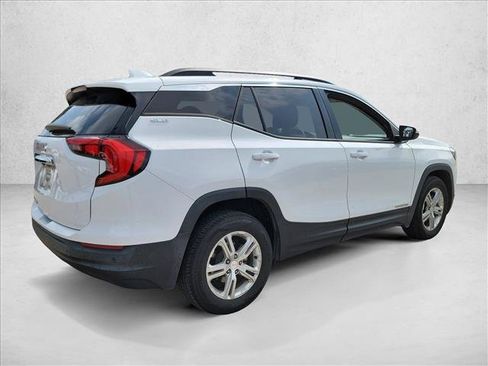 Used 2018 GMC Terrain SLE w/ Driver Convenience Package FWD image 5