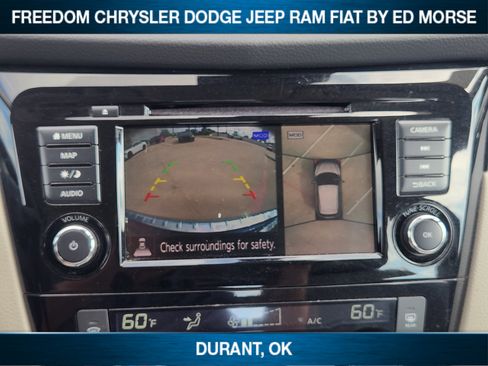 Used 2022 Nissan Rogue Sport SL FWD image 12