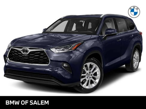 Used 2021 Toyota Highlander Limited AWD/4WD image 1
