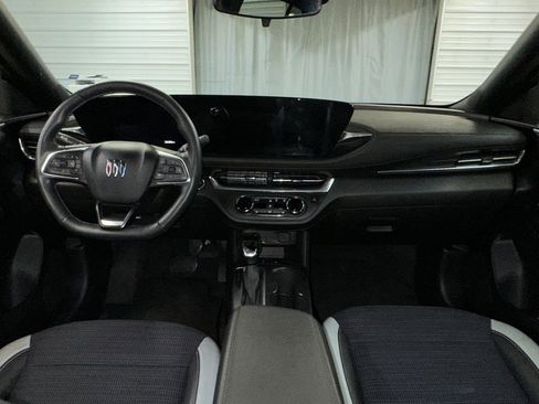 Certified 2024 Buick Envista Preferred w/ Convenience I Package image 28