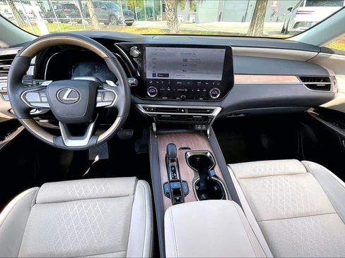 Used 2023 Lexus RX 350 FWD image 12