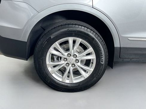 Used 2025 Cadillac XT5 Luxury FWD image 36