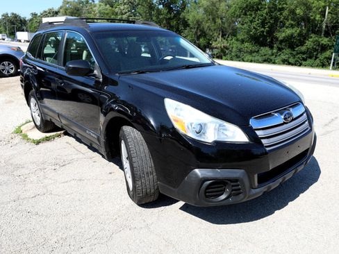 Used 2013 Subaru Outback 2.5i image 4