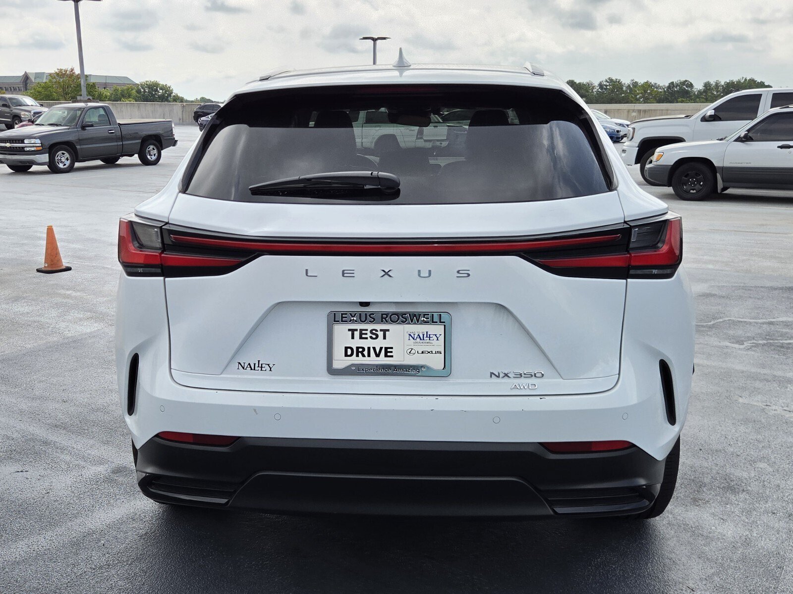 Used 2026 Lexus NX 350 AWD w/ Accessory Package (Z1) image 4