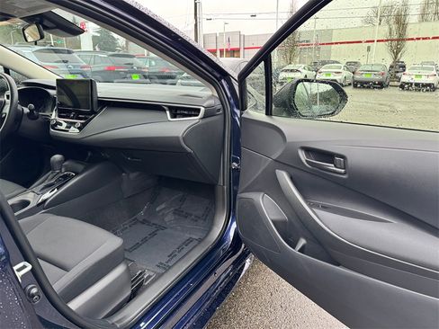 Certified 2024 Toyota Corolla LE image 10