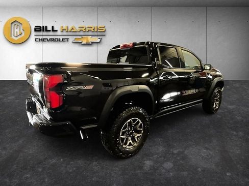 New 2026 Chevrolet Colorado ZR2 w/ Technology Package AWD/4WD image 2