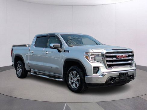 Used 2021 GMC Sierra 1500 SLE w/ X31 Off-Road Package AWD/4WD image 8