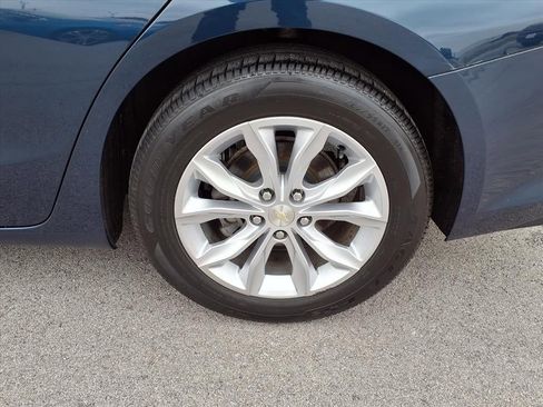 Used 2019 Chevrolet Malibu LT w/ Driver Confidence Package image 29