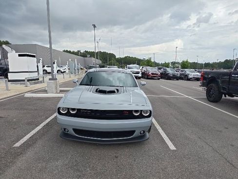 Used 2021 Dodge Challenger R/T Scat Pack w/ Shaker Package RWD image 7