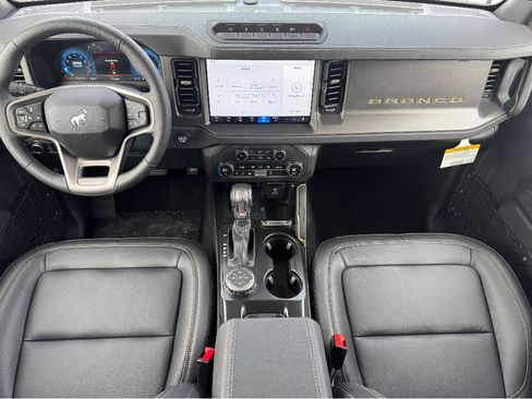 New 2025 Ford Bronco Big Bend w/ Black Diamond Package image 7