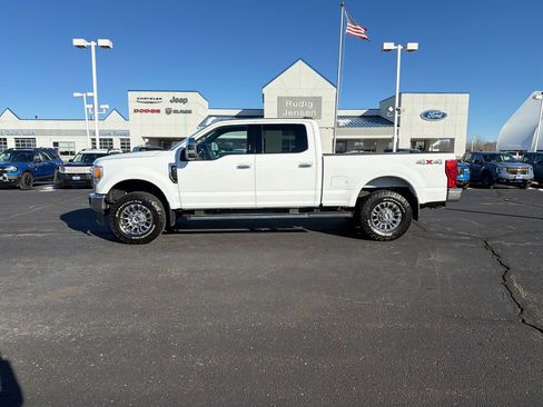 Used 2022 Ford F350 XLT w/ XLT Premium Package image 2