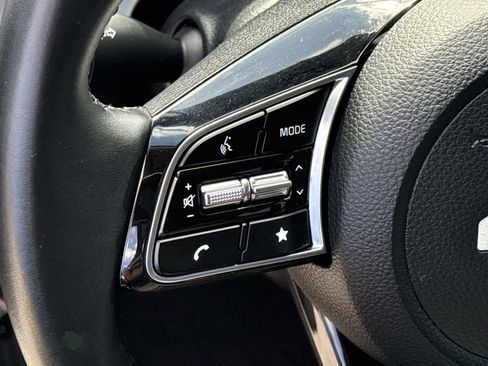 Used 2025 Kia Seltos S FWD image 22