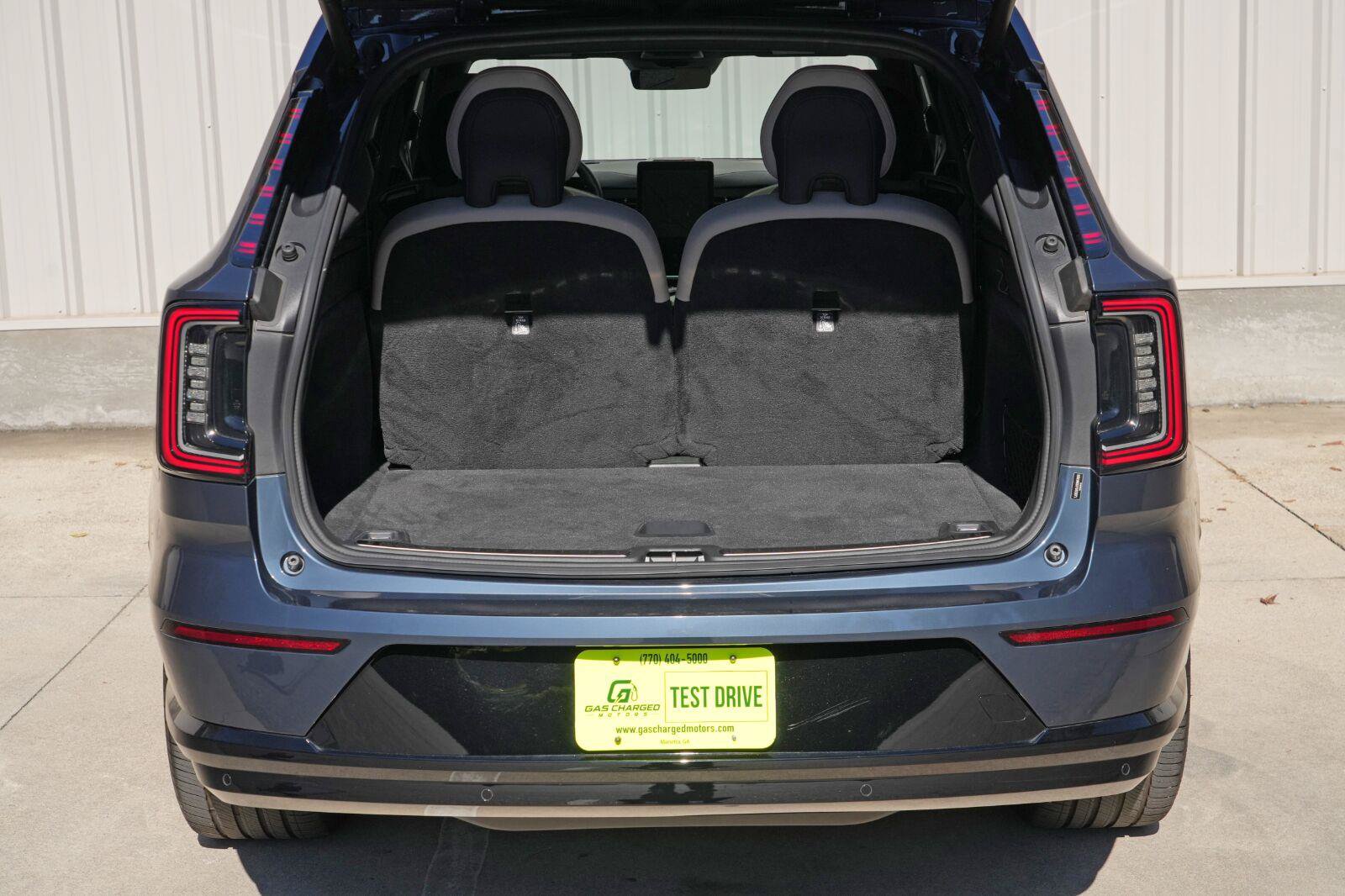 Used 2025 Volvo EX90 Ultra AWD/4WD image 10