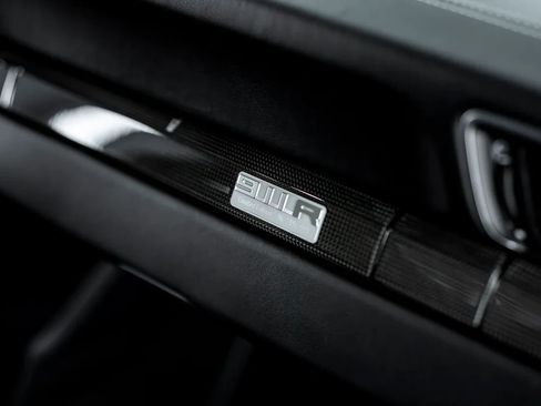 Used 2016 Porsche 911 R image 31