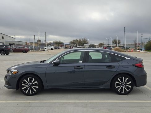 Used 2024 Honda Civic EX-L image 7