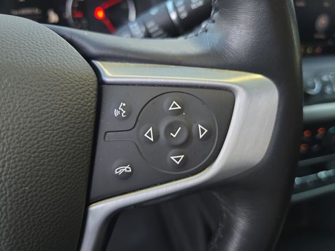 Used 2022 GMC Acadia SLT w/ Elevation Edition FWD image 18