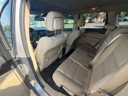 Used 2014 Jeep Grand Cherokee Laredo w/ Quick Order Package 23E AWD/4WD image 15