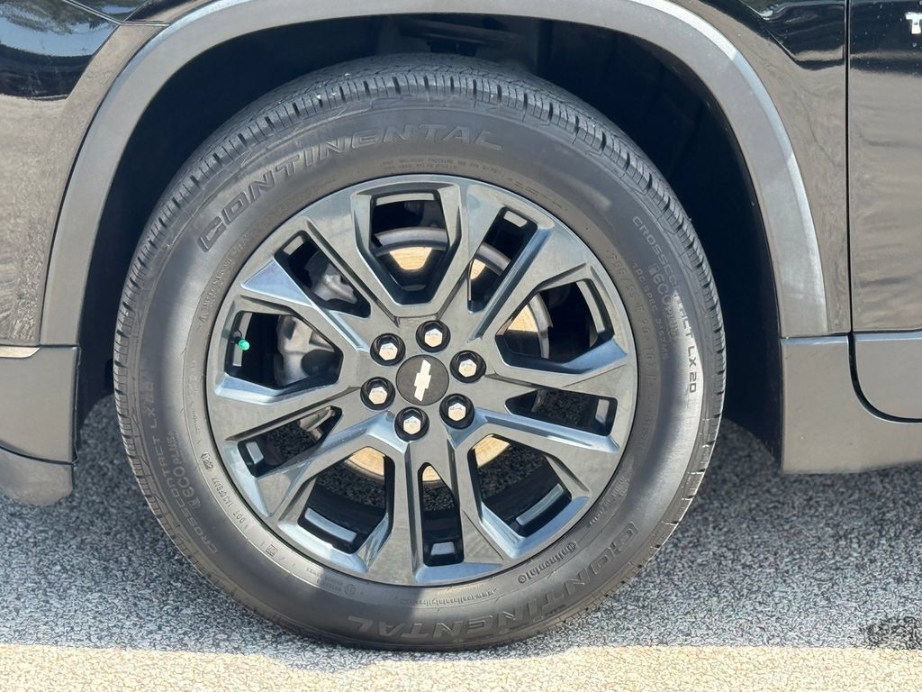 Used 2021 Chevrolet Traverse RS AWD/4WD image 45