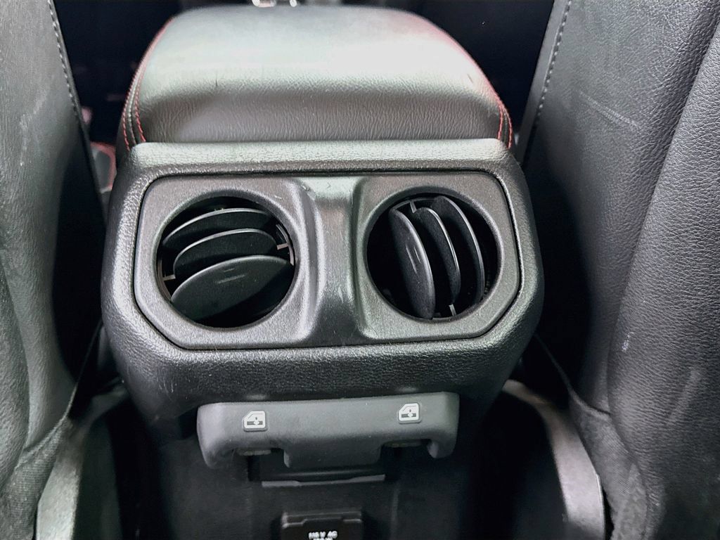 Used 2021 Jeep Wrangler Unlimited Rubicon w/ Uconnect 4C Nav & Sound Group AWD/4WD image 25