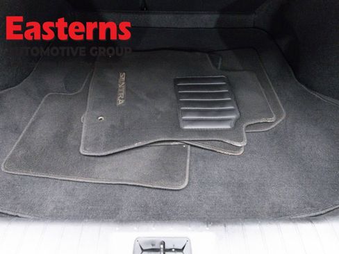 Used 2023 Nissan Sentra SV FWD image 9