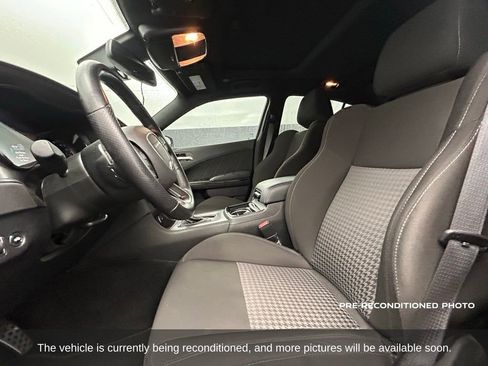 Used 2023 Dodge Charger R/T w/ Blacktop Package image 11