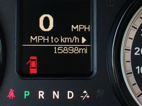 Used 2018 RAM 3500 Tradesman w/ Chrome Appearance Group image 23