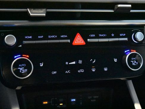 Used 2025 Hyundai Tucson SEL image 13