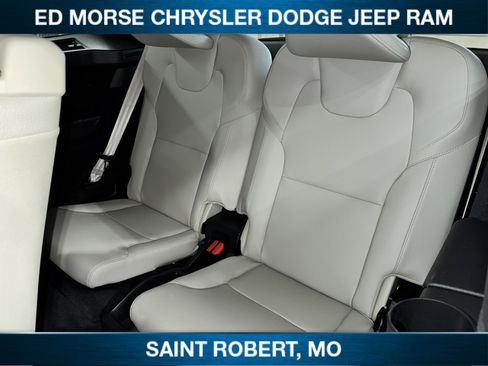 Used 2022 Volvo XC90 T6 Momentum w/ Advanced Package image 30