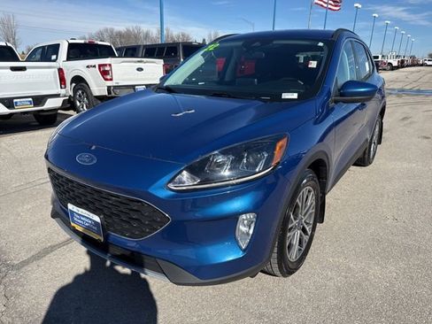 Used 2022 Ford Escape SEL image 10