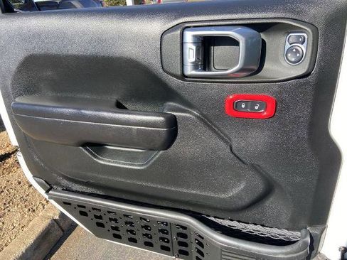 Used 2021 Jeep Wrangler Unlimited Rubicon image 18