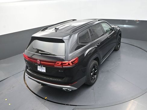 New 2026 Volkswagen Atlas Peak Edition AWD/4WD image 19