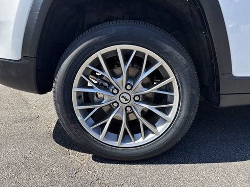 New 2027 Jeep Grand Cherokee Limited AWD/4WD image 17