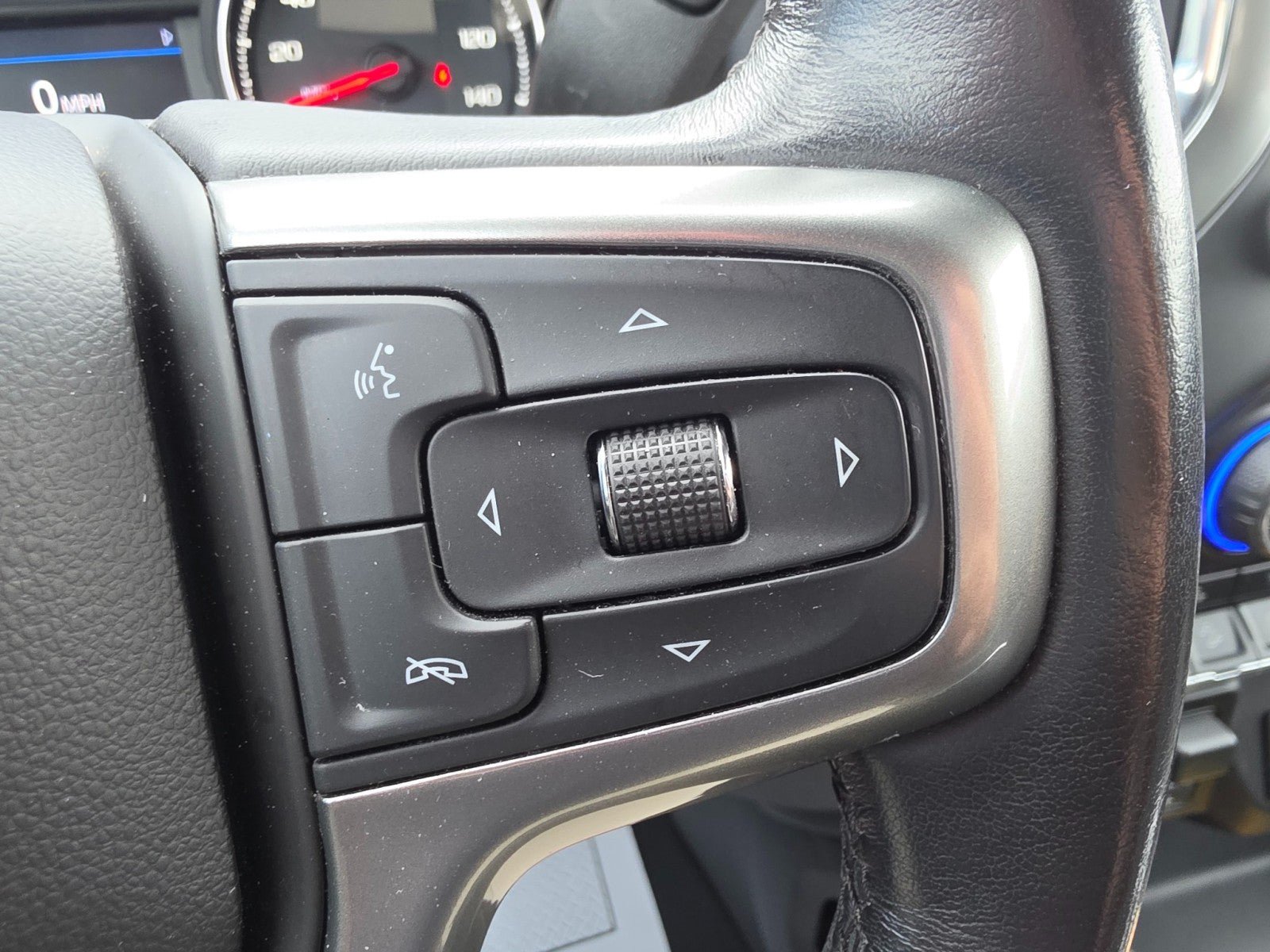Used 2020 Chevrolet Silverado 1500 RST AWD/4WD image 41