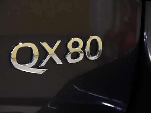 Used 2024 INFINITI QX80 Luxe image 25