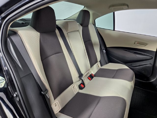 Used 2023 Toyota Corolla LE FWD image 17