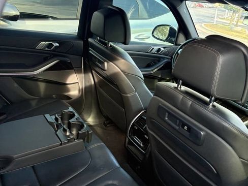 Used 2020 BMW X5 xDrive40i w/ M Sport Package AWD/4WD image 11