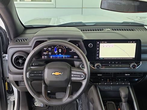 Used 2024 Chevrolet Colorado W/T RWD image 20