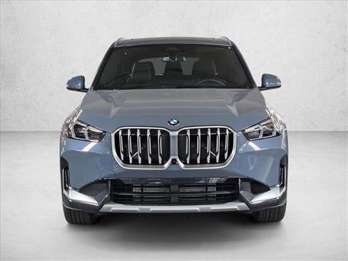 Used 2026 BMW X1 xDrive28i w/ Technology Package image 2