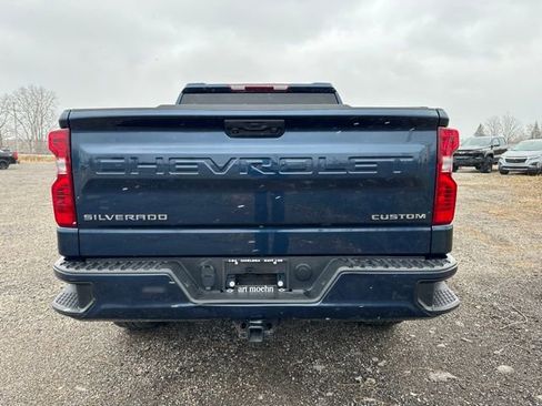 Used 2022 Chevrolet Silverado 1500 Custom image 7