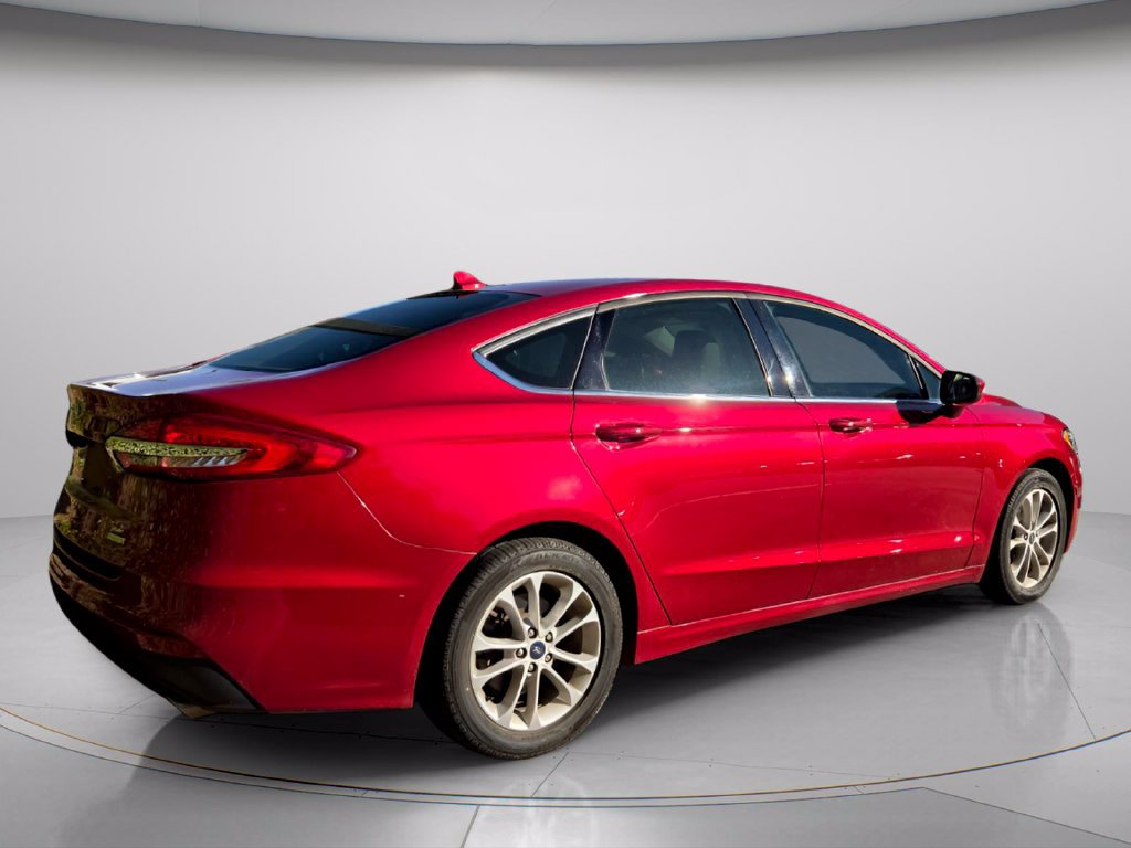 Used 2020 Ford Fusion SE FWD image 6