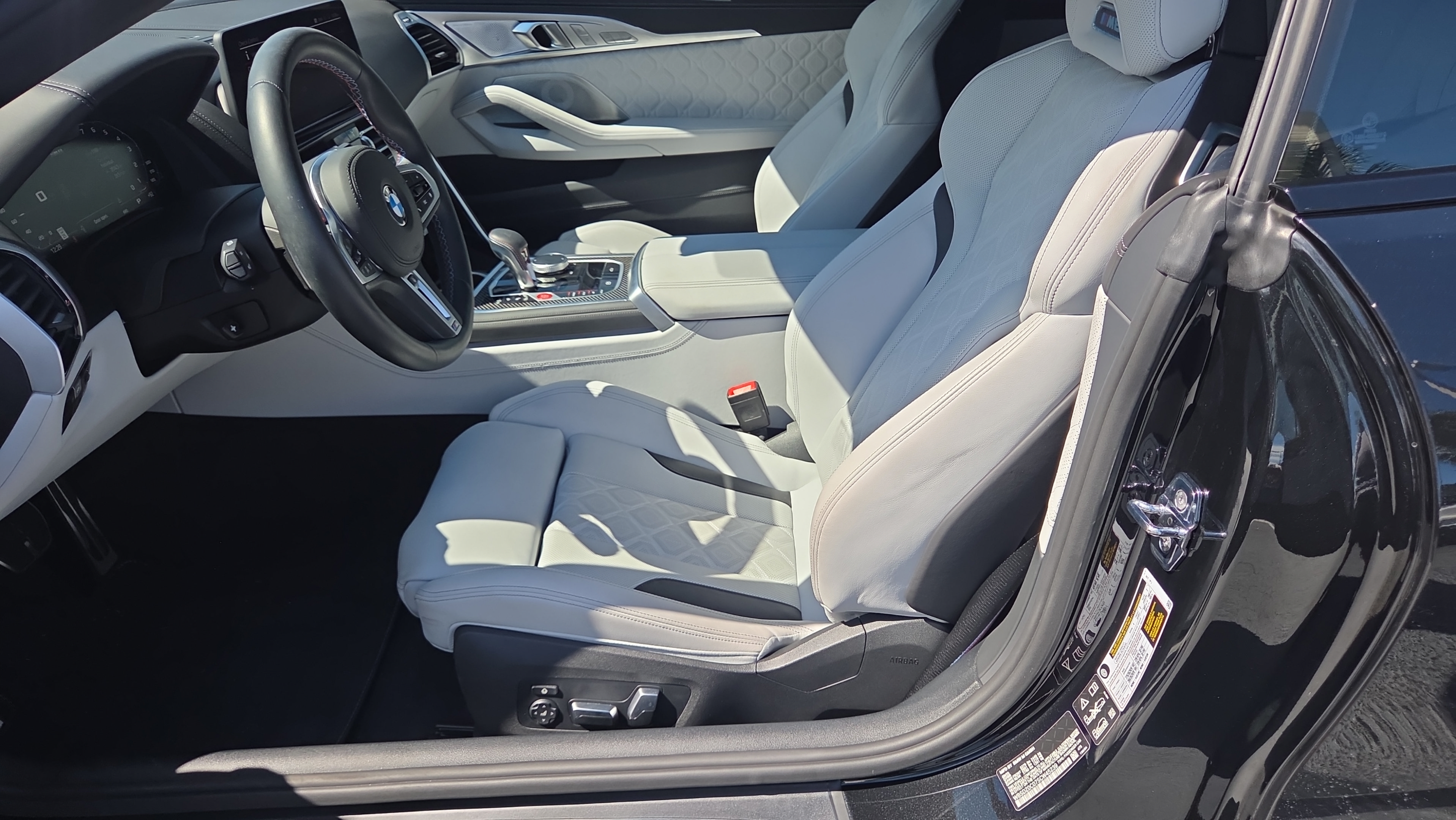 Used 2025 BMW M8 Competition AWD/4WD image 9