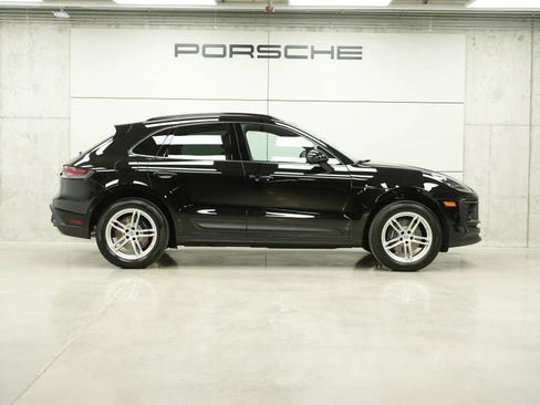 New 2026 Porsche Macan image 8