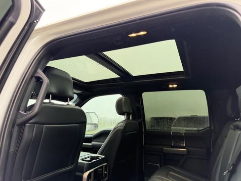 Used 2022 Ford F350 Platinum w/ Tremor Off-Road Package image 10