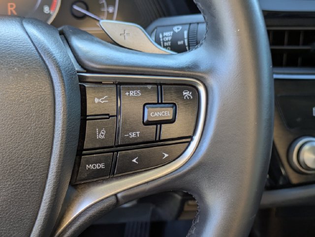 Used 2023 Lexus ES 350 w/ Accessory Package (Z2) FWD image 20