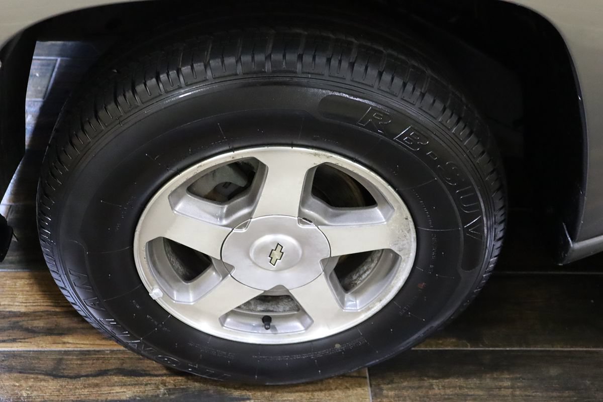 Used 2006 Chevrolet TrailBlazer LS w/ LS Preferred Equipment Group RWD image 19